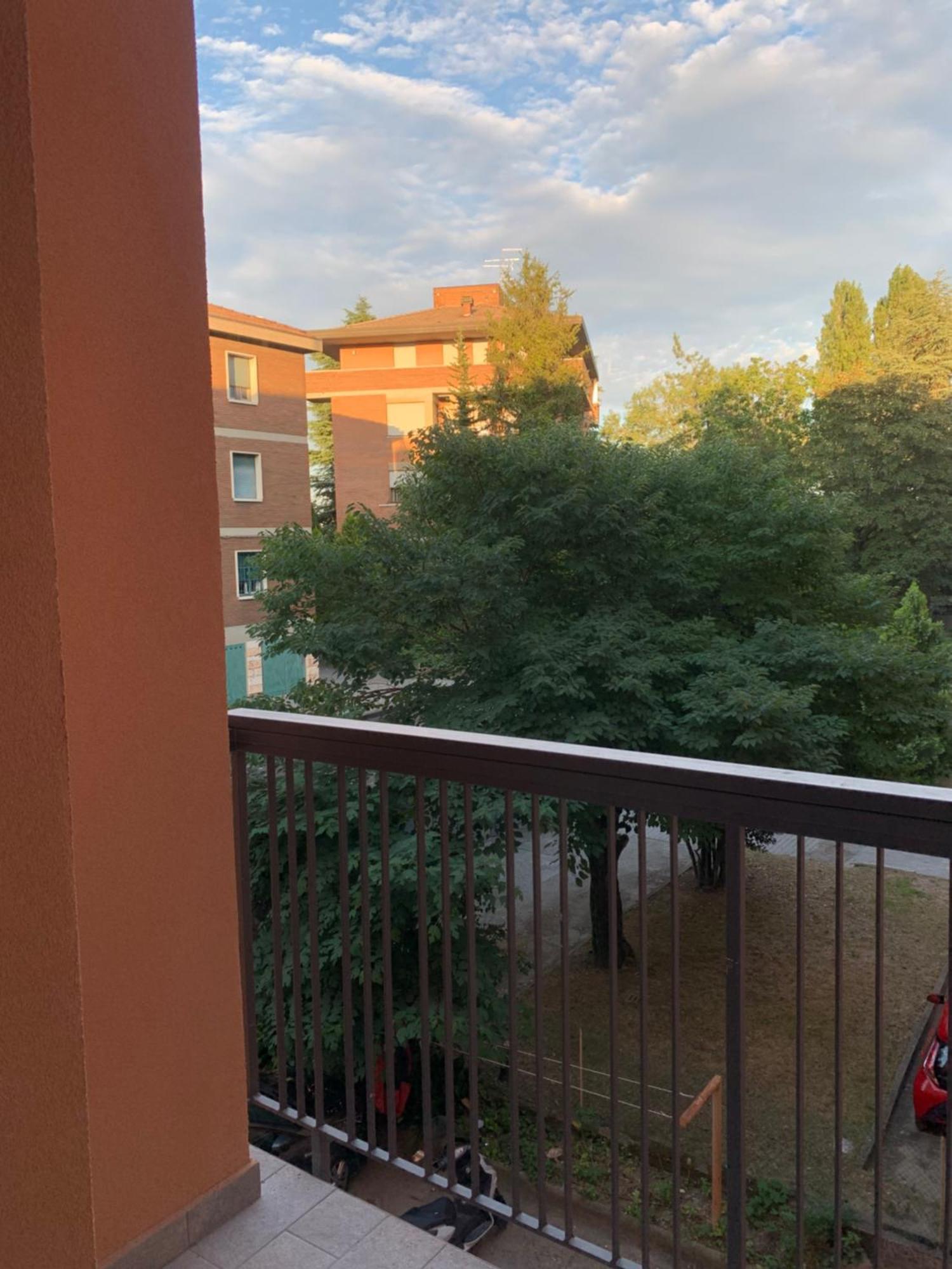 Comfortable Apartament 2 Bedroom Suitable 2-5 Pax Bologna Exterior photo