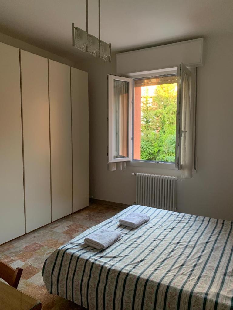 Comfortable Apartament 2 Bedroom Suitable 2-5 Pax Bologna Exterior photo