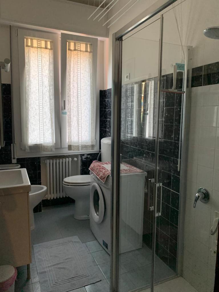 Comfortable Apartament 2 Bedroom Suitable 2-5 Pax Bologna Exterior photo
